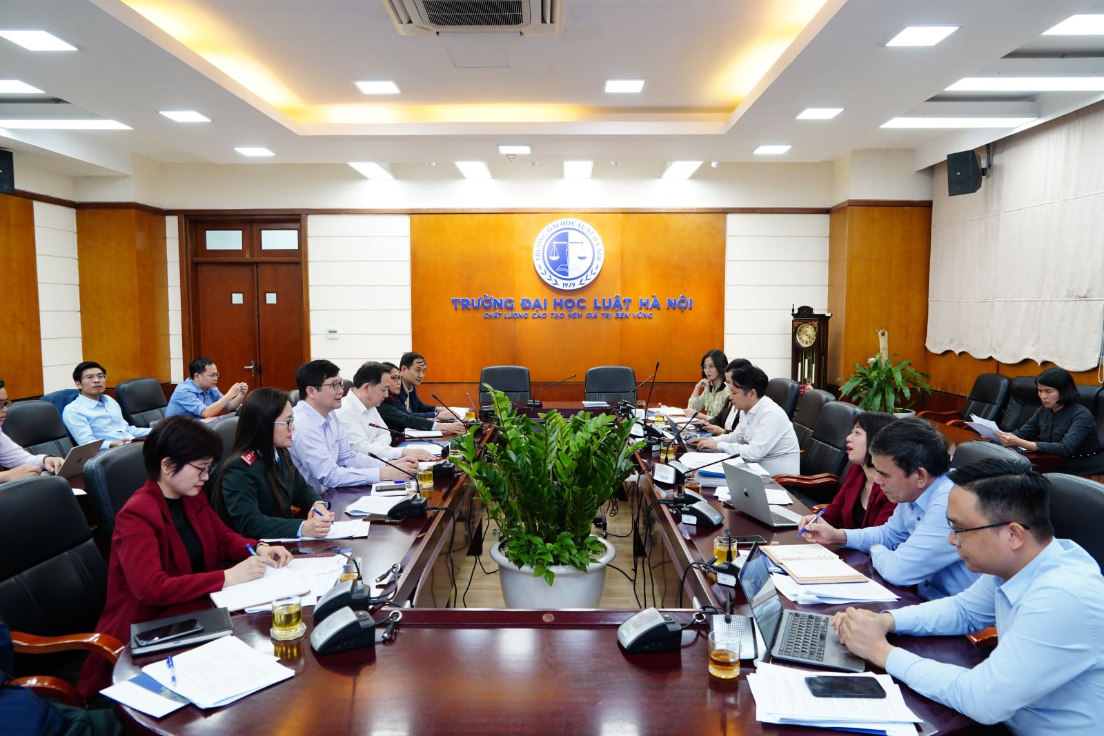 Trường Cán bộ thanh tra – Trường Đại học Luật Hà Nội dần cụ thể hóa các nội dung  hợp tác